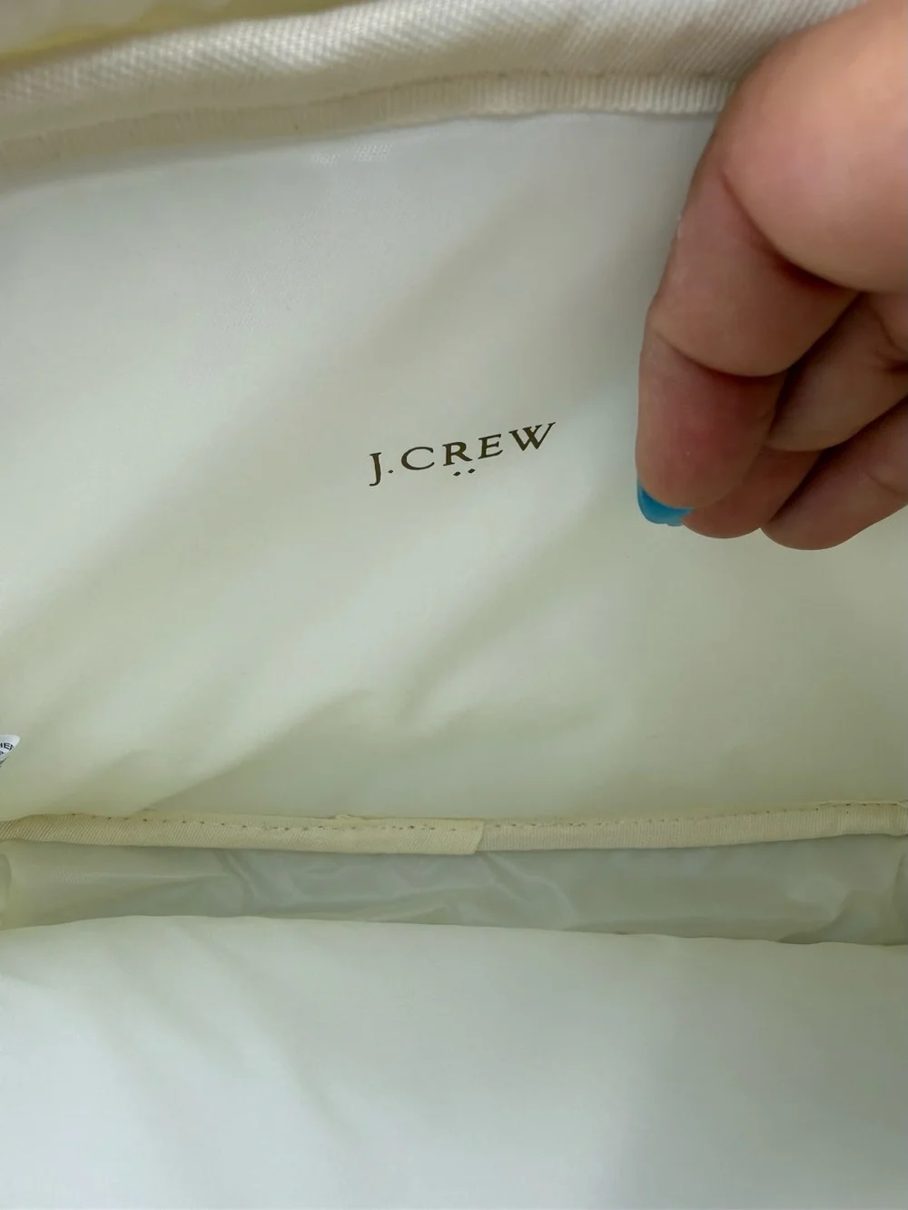 Women’s J. Crew White Travel Toiletry Bag